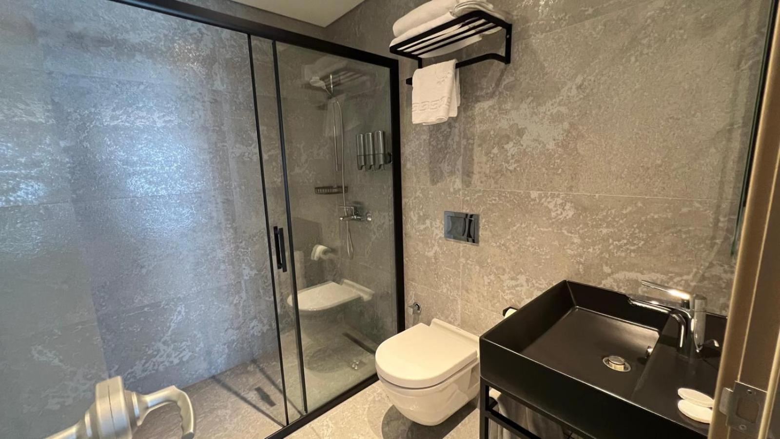 Woxx Hotel Стамбул Экстерьер фото